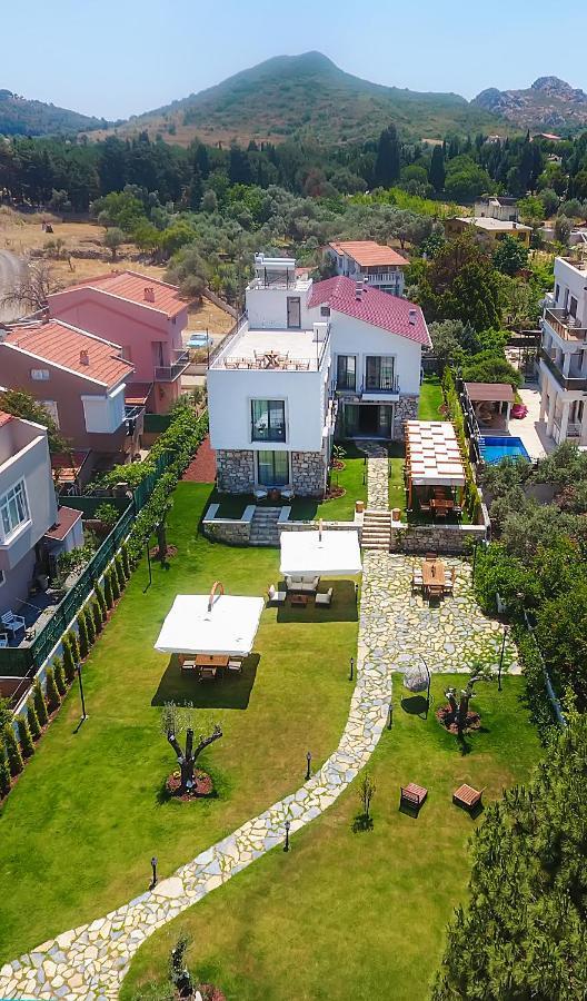 Huzurla Otel 伊兹密尔 外观 照片