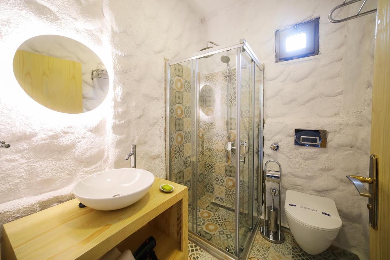 Huzurla Otel 伊兹密尔 外观 照片