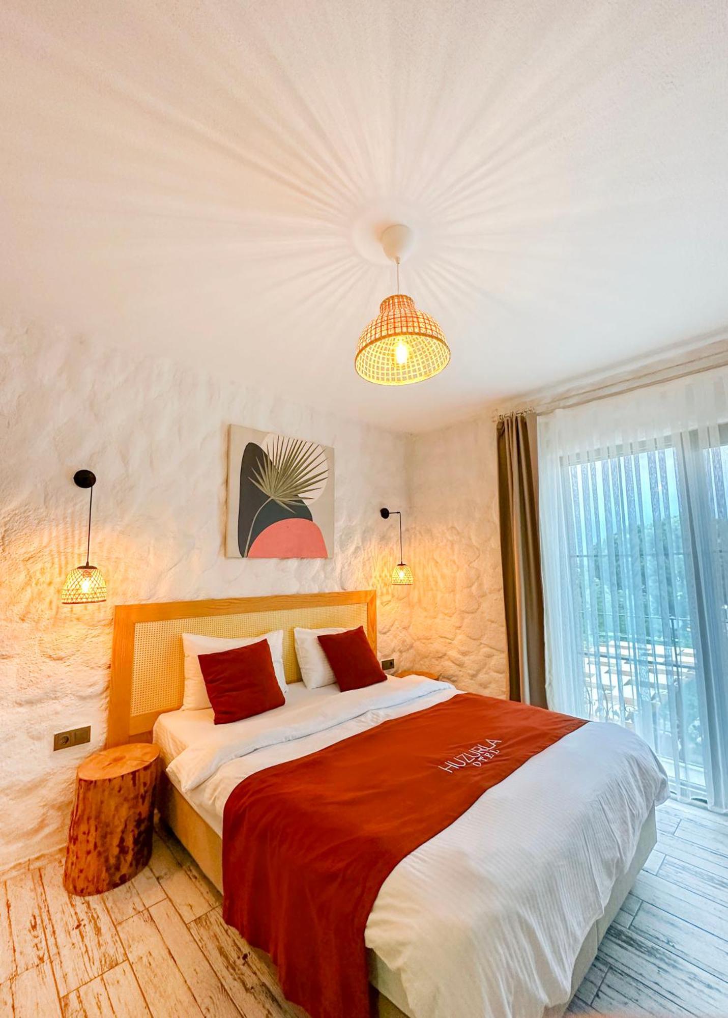 Huzurla Otel 伊兹密尔 外观 照片